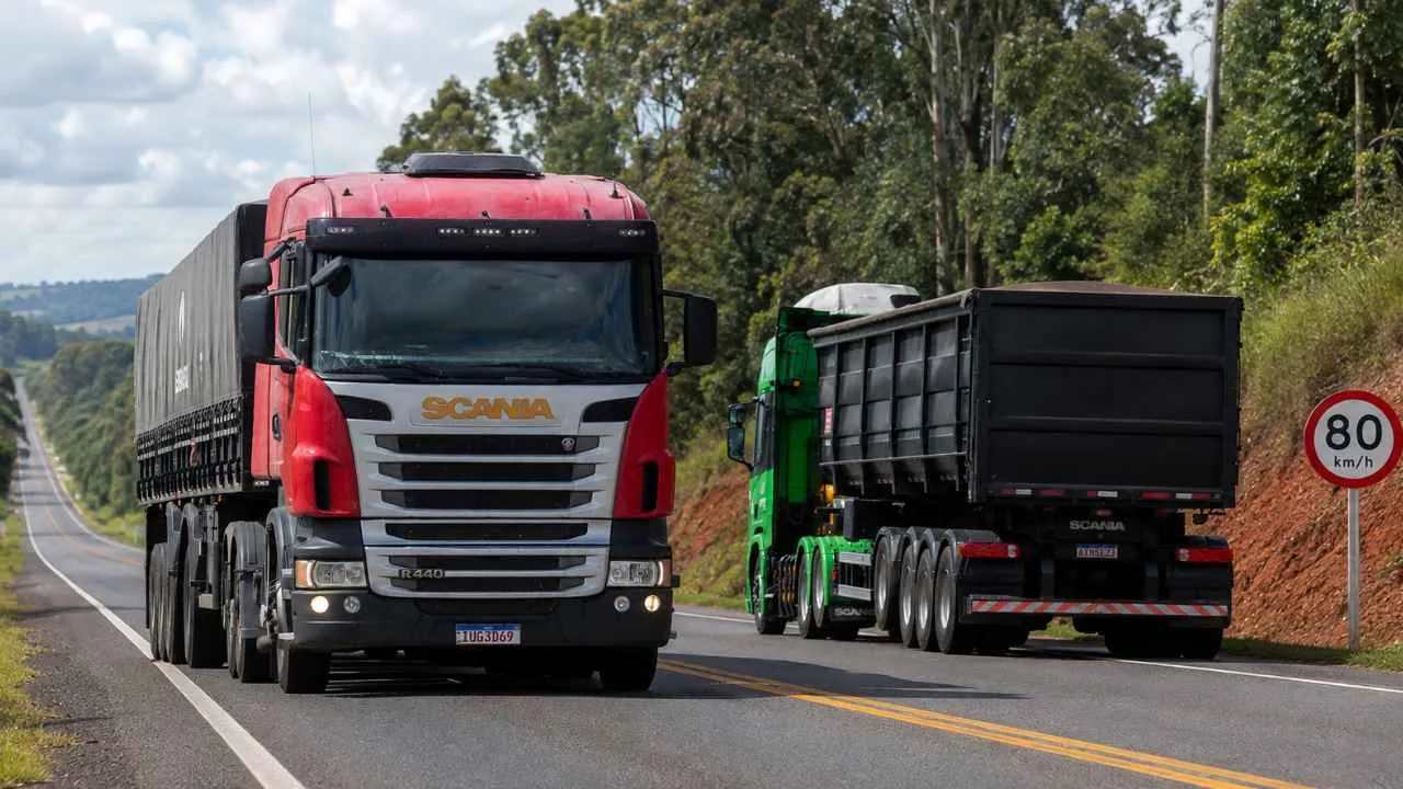 Brasil perde caminhoneiros e escassez ameaça fretes, alimentos e entregas em todo o país 1 caminhoneiros